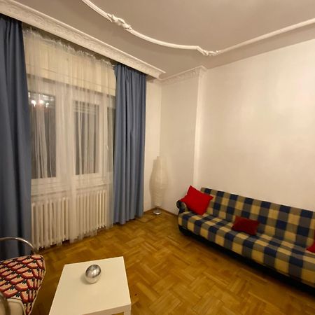 Apartment With Balcony And Ac Next To Danube Budapest Ngoại thất bức ảnh