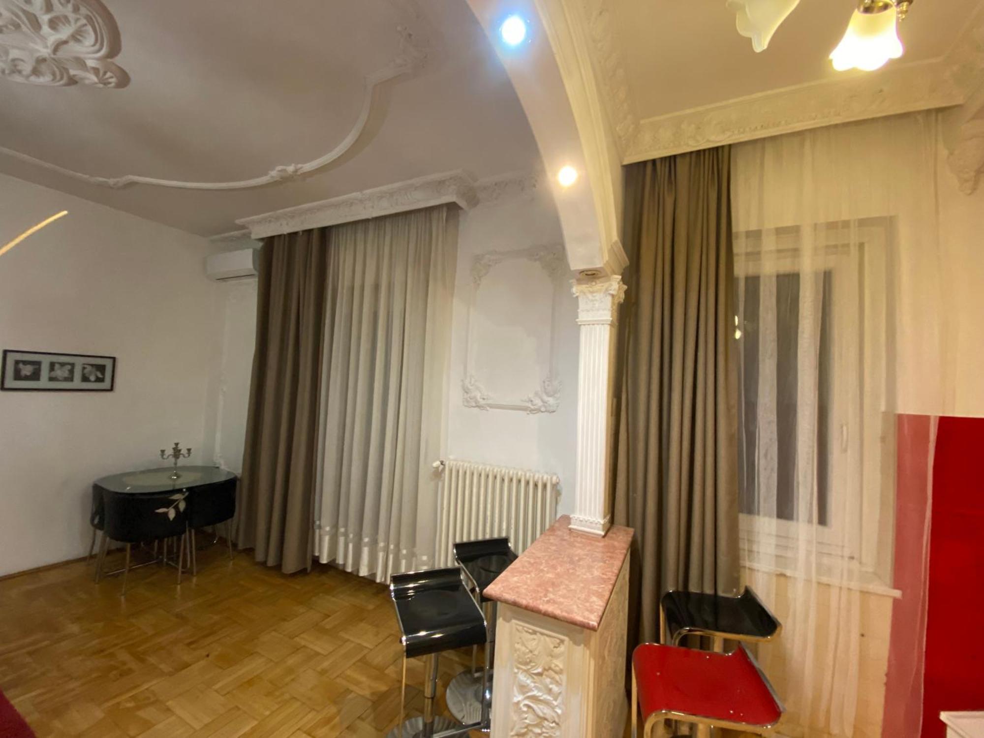 Apartment With Balcony And Ac Next To Danube Budapest Ngoại thất bức ảnh