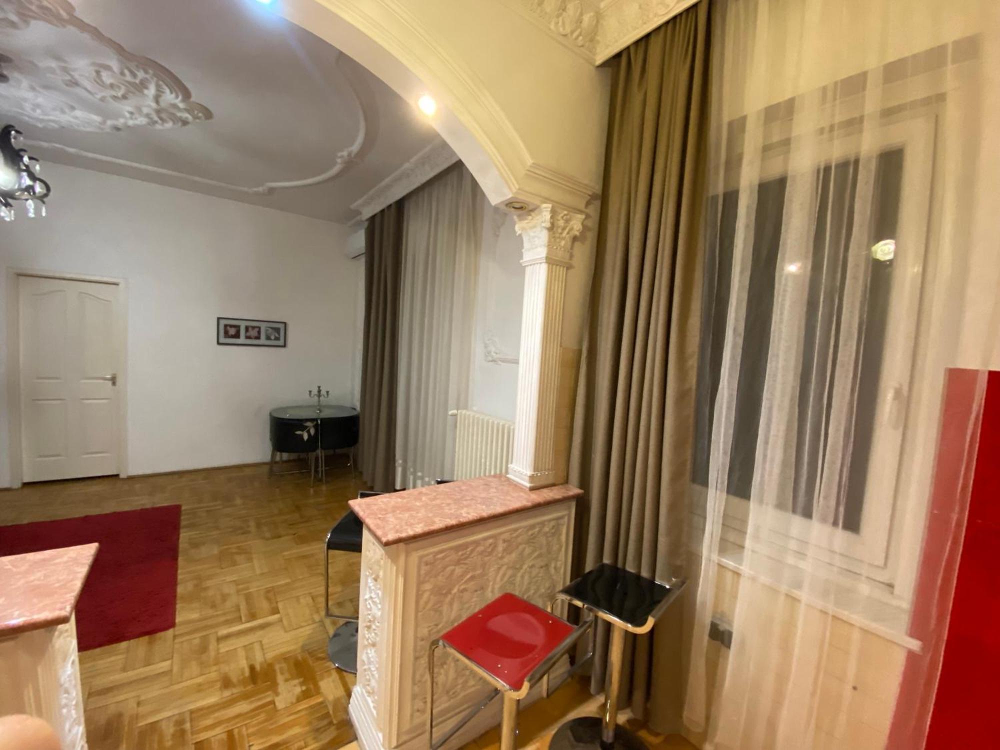 Apartment With Balcony And Ac Next To Danube Budapest Ngoại thất bức ảnh